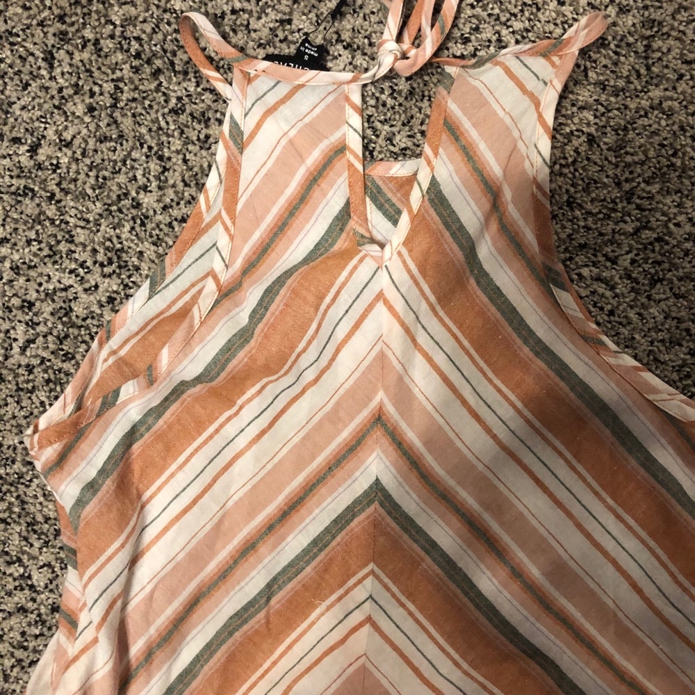 💜HP💜 Halter dress - Picture 8 of 8
